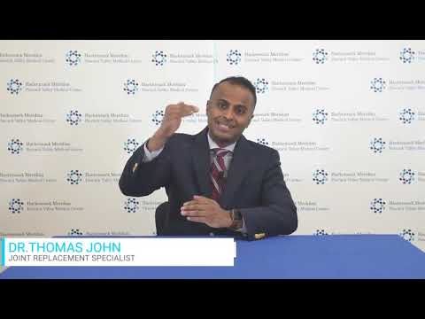 Dr Thomas John lecturing